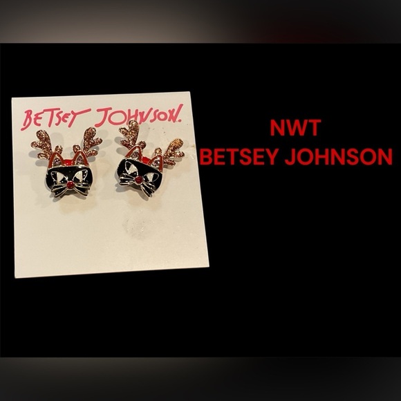 NWT BETSEY JOHNSON MAD CAT WITH ANTLERS EARRINGS GREAT GIFT - Picture 1 of 1